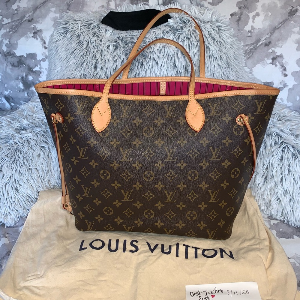 Louis Vuitton Neverfull MM Pivoine